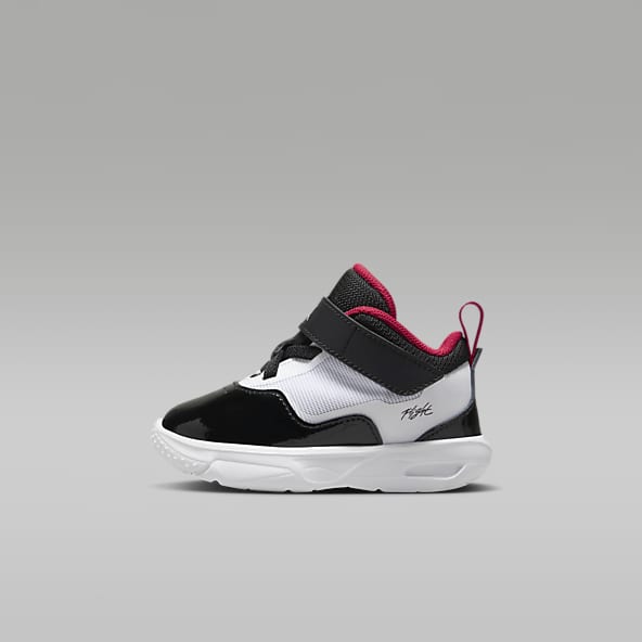 Nike strap sneakers new arrivals